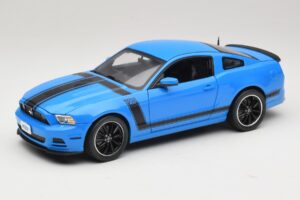 Ford Mustang Boss 302 S197 Sinine Shelby Collectibles 1:18 25414S Metall