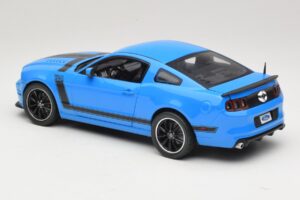 Ford Mustang Boss 302 S197 Sinine Shelby Collectibles 1:18 25414S Metall - pilt 7/8