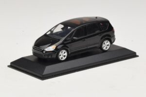 Ford S-Max Must Metallik Minichamps 1:43 400085400 Metall - pilt 2/4