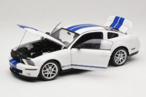 Ford Shelby Cobra GT500 Concept Valge Sinise Triibuga AUTOart 1:18 73052 Metall - pilt 2/8