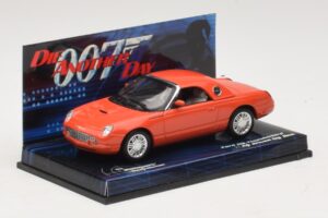 Ford Thunderbird Die Another Day Minichamps 1:43 045132 Metall - pilt 2/5