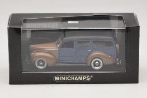 Ford V8 De Luxe Woody Station Wagon Pruun Sinine Minichamps 1:43 400082112 Metall - pilt 4/4