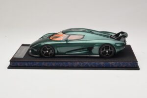 Koenigsegg Regera Roheline Toonitud Süsinik FrontiArt 1:18 AS010-110 Vaik - pilt 3/7