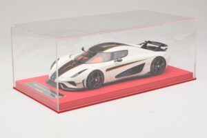 Koenigsegg Regera Valge Musta Süsinikuga FrontiArt 1:18 REMC043 Vaik - pilt 6/7