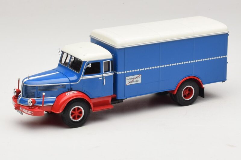Krupp Titan Kastveok Sinine Punane Minichamps 1:43 439069040 Metall