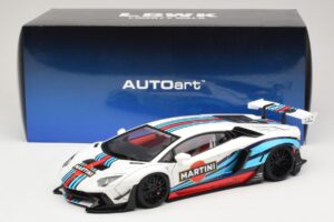 Lamborghini Aventador LB Works Martini Livery AUTOart 1:18 79185 Komposiit - pilt 8/8