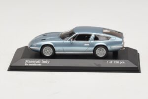 Maserati Indy Blue Metallic Minichamps 1:43 437123122 Metall