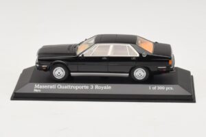 Maserati Quattroporte III Royale Must Minichamps 1:43 437123501 Metall