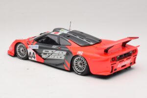 McLaren F1 GTR Lark #44 Tsuchiya / Ayles 24 Hours of Le Mans 1997 Minichamps 1:18 530133744 Metall - pilt 7/8