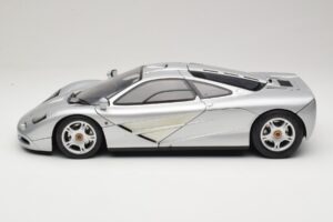 McLaren F1 Hõbe Minichamps 1:12 530133123 Metall - pilt 4/8