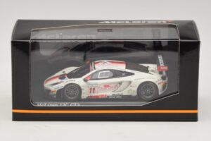 McLaren MP4-12C GT3 #11 Art Grand Prix Leclerc / Parisy 24 Hours of Spa 2013 Minichamps 1:43 437131311 Metall - pilt 4/4