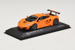 McLaren MP4-12C GT3 Street Oranž Minichamps 1:43 437121399 Metall - pilt 2/4