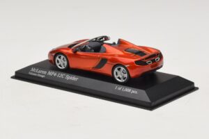 McLaren MP4-12C Spider Oranž Metallik Minichamps 1:43 530133030 Metall - pilt 3/4