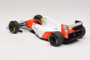 McLaren MP4/8 Ford #8 A. Senna Winner Japanese GP 1993 Minichamps 1:18 540931878 Metall - pilt 5/7