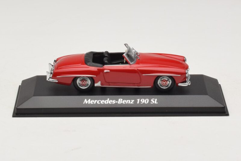 Mercedes 190 SL Punane Maxichamps 1:43 Mercedes 190 SL Punane Maxichamps 1:43 940033131-O Metall