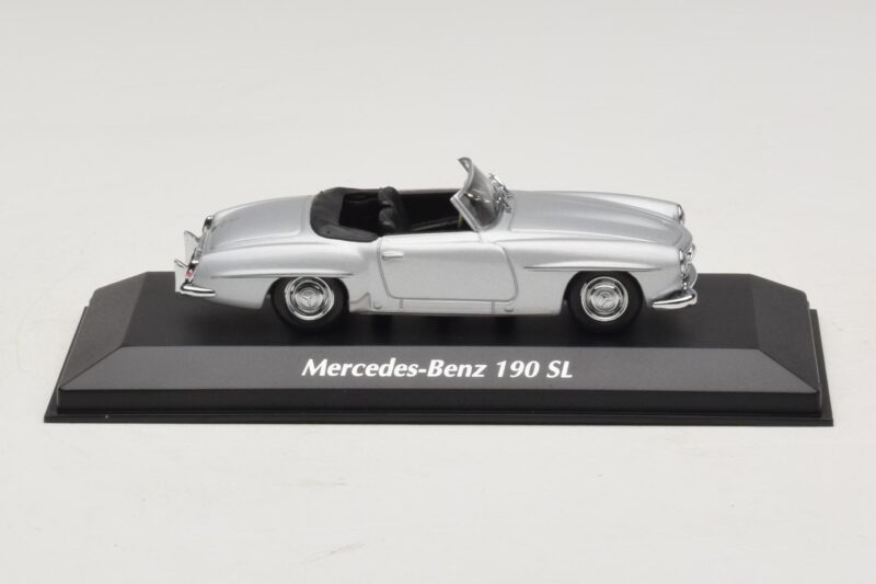 Mercedes 190 SL W121 Hõbe Maxichamps 1:43 Mercedes 190 SL W121 Hõbe Maxichamps 1:43 940033130 Metall