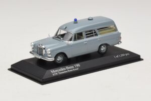 Mercedes 190 W110 Kiirabi DRK Minichamps 1:43 400037270 Metall - pilt 2/4
