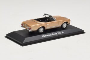 Mercedes 230 SL W113 Kuldne Metallik Maxichamps 1:43 940032230 Metall - pilt 2/4