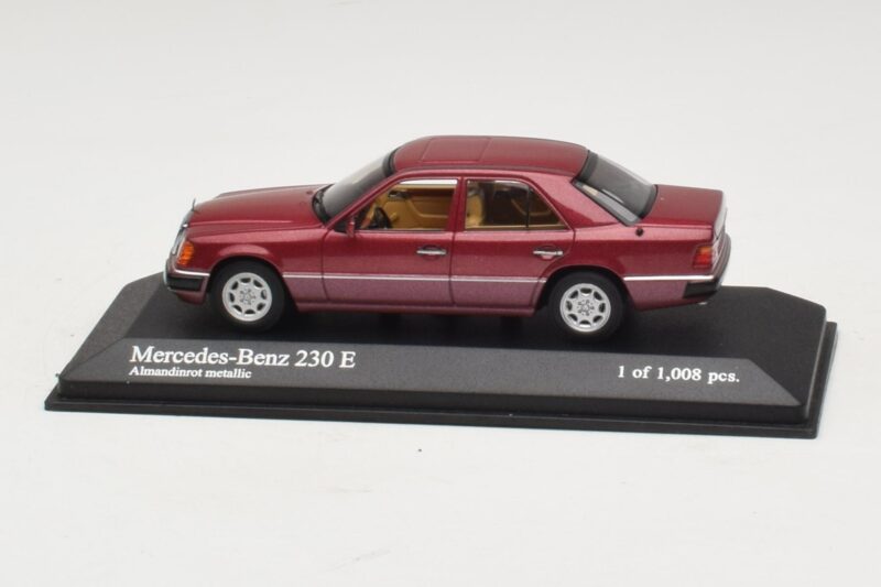 Mercedes 230E W124 Punane Metallik Minichamps 1:43 400037001 Metall