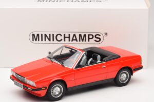 Mercedes 300 Kabriolett Tumepunane Minichamps 1:43 437032131 Metall - pilt 6/6