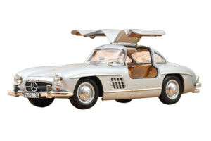 Mercedes 300 SL W198 Gullwing Hõbe Norev 1:18 183857 Metall - pilt 5/5