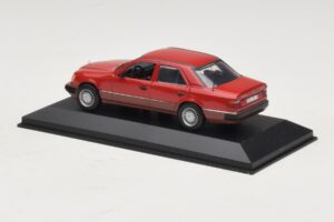 Mercedes 300D W124 Turbo Punane Minichamps 1:43 3210 Metall - pilt 3/4
