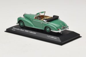 Mercedes 300S Kabriolett Roheline Minichamps 1:43 430032335 Metall - pilt 3/5