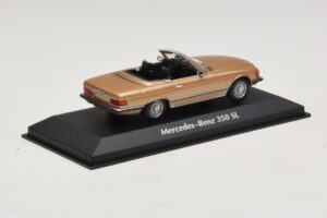 Mercedes 350 SL R107 Kuldne Maxichamps 1:43 940033431 Metall - pilt 2/4