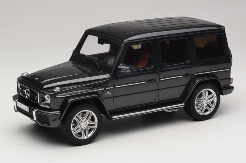 Mercedes AMG G63 W463 Must GT Spirit 1:18 Mercedes AMG G63 W463 Must GT Spirit 1:18 GT035 Vaik