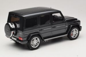 Mercedes AMG G63 W463 Must GT Spirit 1:18 GT035 Vaik - pilt 2/6