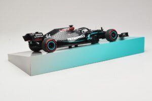 Mercedes AMG Petronas W11 EQ Performance #44 L. Hamilton 91st F1 Win Eifel GP 2020 Minichamps 1:18 113201144 Metall - pilt 3/6