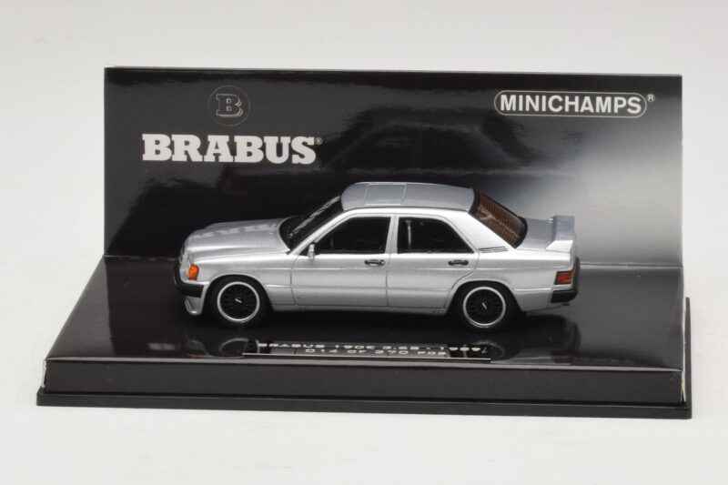 Mercedes Brabus 3.6S 190E W201 Hõbedane Minichamps 1:43 Mercedes Brabus 3.6S 190E W201 Hõbedane Minichamps 1:43 437032604 Metall