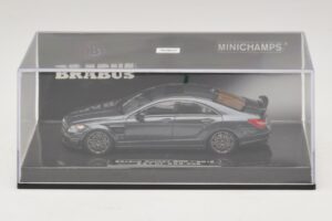 Mercedes Brabus Rocket 800 C218 Must Minichamps 1:43 437032030 Metall - pilt 4/5