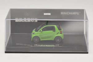 Mercedes Brabus Ultimate 120 Roheline Minichamps 1:43 437032700 Metall - pilt 4/5