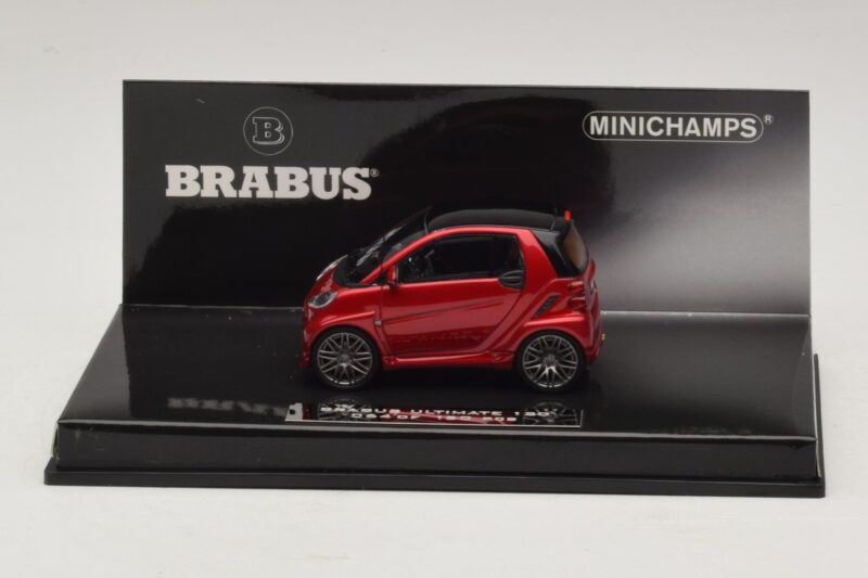 Mercedes Brabus Ultimate 120 Punane Minichamps 1:43 437032701 Metall