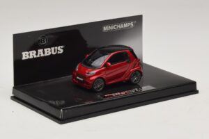 Mercedes Brabus Ultimate 120 Punane Minichamps 1:43 437032701 Metall - pilt 2/5