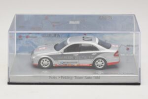 Mercedes E-Class #7 Team Auto Bild Rally Paris-Peking 2007 Minichamps 1:43 B66962263 Metall - pilt 4/5