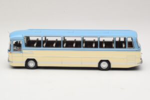Mercedes O302 Sinine Kreemikas Minichamps 1:43 439035181 Metall - pilt 3/6