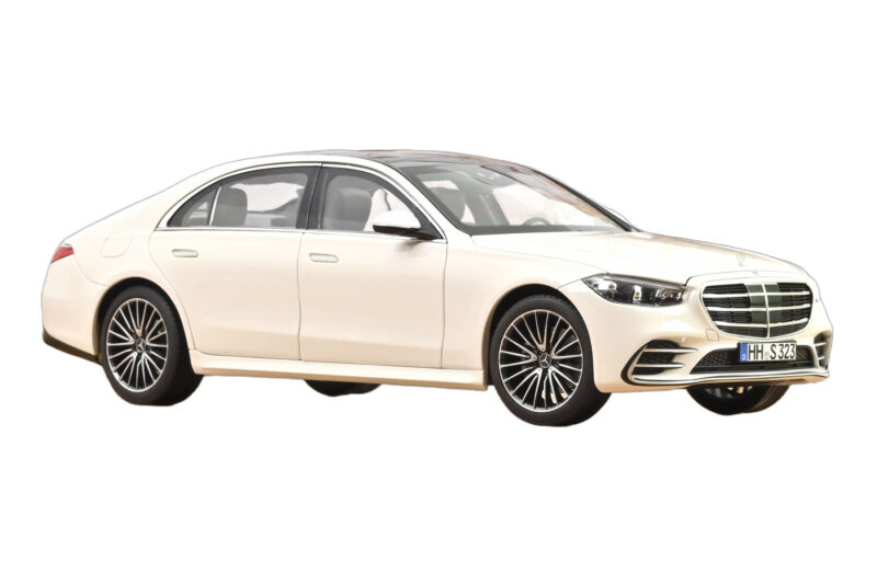 Mercedes S-Class W223 AMG Line Valge Norev 1:18 Mercedes S-Class W223 AMG Line Valge Norev 1:18 183807 Metall