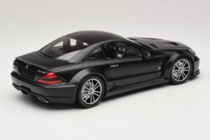 Mercedes SL65 AMG R230 Black Series Matt Black Minichamps 1:18 100038121 Metall - pilt 3/8