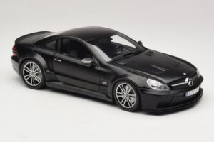 Mercedes SL65 AMG R230 Black Series Matt Black Minichamps 1:18 100038121 Metall - pilt 6/8