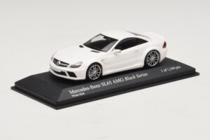 Mercedes SL65 AMG R230 Black Series Matt Valge Minichamps 1:43 400038222 Metall - pilt 2/4