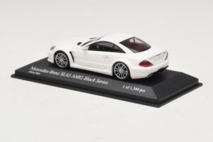 Mercedes SL65 AMG R230 Black Series Matt Valge Minichamps 1:43 400038222 Metall - pilt 3/4