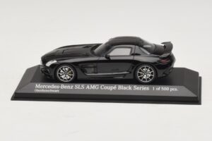Mercedes SLS AMG C197 Black Series Must Metallik Minichamps 1:43 437033020 Metall