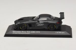 Mercedes SLS AMG GT3 45 Years of Driving Performance Must Minichamps 1:43 410133200 Metall