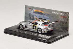 Mercedes SLS AMG GT3 #7 Black Falcon Jager / Seyffarth 24 Hours of Dubai 2011 Minichamps 1:43 437110307 Metall - pilt 3/5