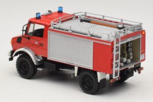 Mercedes Unimog 1300 L TLF 8/18 FF Oberammergau Minichamps 1:43 439033071 Metall - pilt 5/6