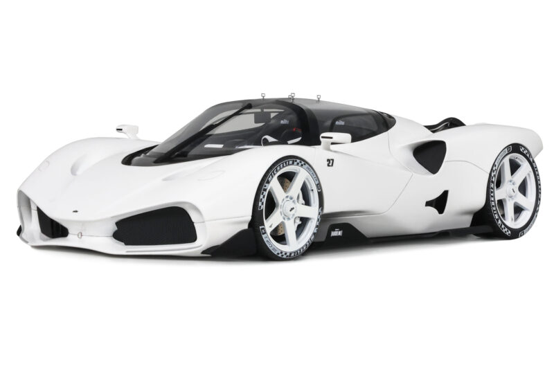 Nilu27 Nilu Super White GT Spirit 1:18 Nilu27 Nilu Super White GT Spirit 1:18 GT578 Vaik