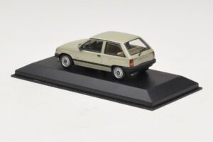 Opel Corsa A Heleroheline Metallik Minichamps 1:43 CORSA001 Metall - pilt 3/4