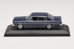 Opel Diplomat A Tumesinine Minichamps 1:43 DIPLOMAT001 Metall